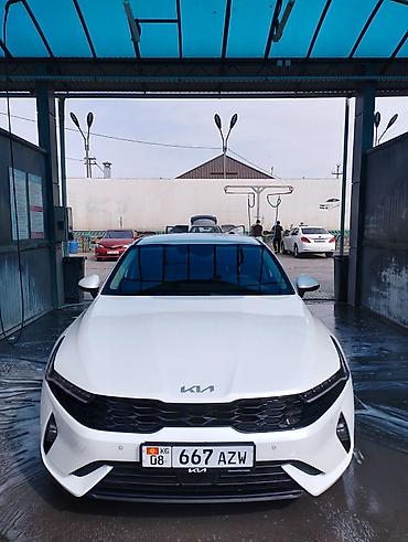 Kia K5: 2024 г., 2 л, Автомат, Гибрид, Седан at lalafo.kg Kia K5: 2024 г., 2 л, Автомат, Гибрид, Седан
