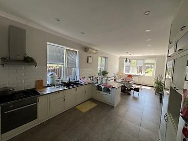 Продажа домов: Дом, 250 м², 5 комнат, Собственник, ПСО (под самоотделку) — 14