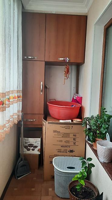 balkon şkafı: Balkon üçün quraşdırılmış divar dolabı - Material: ağac teksturalı — 1