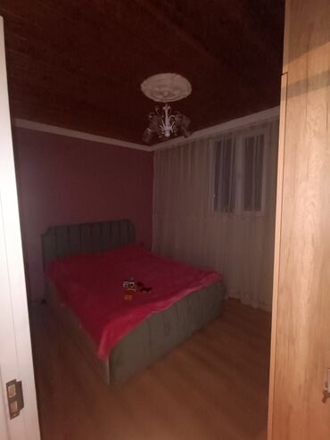 Kirayə qaraj: Satılır Abşeron rayon Məhəmmədli kəndində esas yola 700metr mesafede — 10