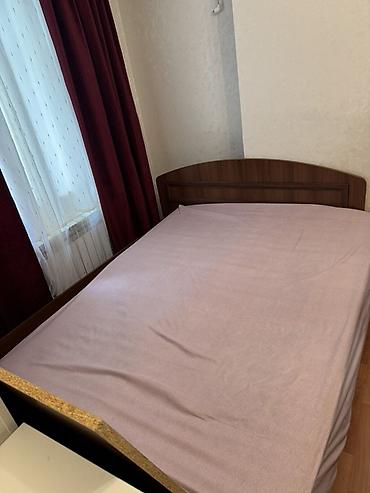 agac satilir: Yataq otağı mebel dəsti - İki nəfərlik taxta çarpayı: qəhvəyi ağac — 3