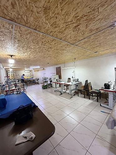 швейный цех в бишкеке: Сдаю Sewing workshops, 65 м², Электричество, Водопровод, Канализация, 1 линия, С отдельной кухней, С отдельным входом — 1