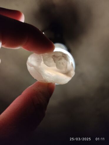 Qiymətli daşlar: Kəhrəba, Ünvandan götürmə — 4