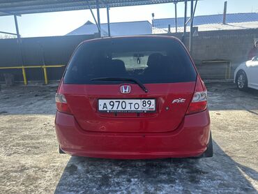 Honda: Honda Fit: 2001 г., 1.3 л, Вариатор, Бензин, Седан