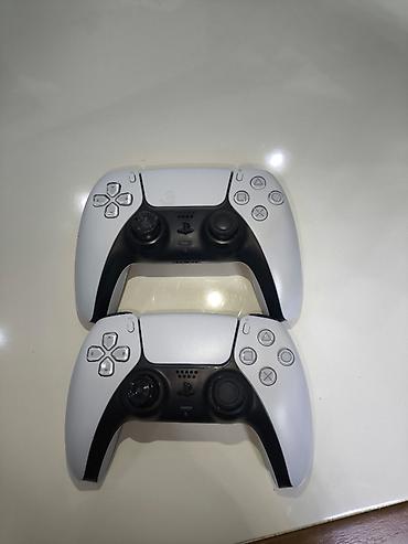 PS5 (Sony PlayStation 5): İlk sahibiyəm. Tələbəyəm. Komputer almaq üçün satıram. İlk çıxanda — 6