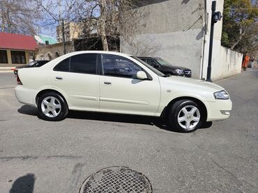 Nissan: Nissan Sunny: 1.6 l | 2010 il Sedan — 3