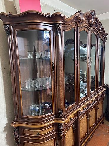 Köçlə əlaqədar 2 ədəd mebel dəsti satılır. Hər biri 120 manat. Mebel lalafo.az -da Köçlə əlaqədar 2 ədəd mebel dəsti satılır. Hər biri 120 manat. Mebel