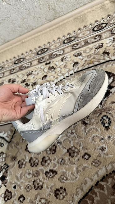 Кроссовки и спортивная обувь: Кроссовки, 36, 36.5, 37, Anta, Б/у, цвет - Белый, Самовывоз, Платная доставка — 2