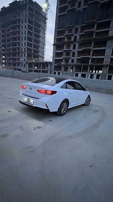 Hyundai: Hyundai Sonata: 2019 г., 2 л, Автомат, Газ, Седан — 19
