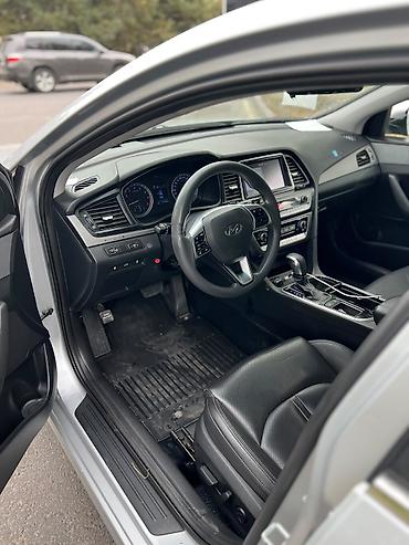 Hyundai: Hyundai Sonata: 2020 г., 2 л, Автомат, Газ, Седан — 6