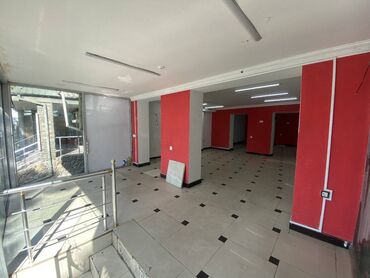 Digər kommersiya daşınmaz əmlakı: Obyekt Yasamalda yerləşir icarəyə verilir. Yol kənarıdır, İnsanların — 2