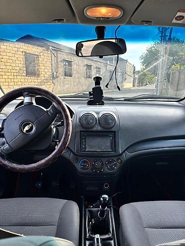 2 el motor: Chevrolet Aveo: 1.4 l | 2011 il 274200 km Sedan — 5