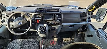 panorama 2007: Ford Transit: 2.4 l | 2007 il 36978 km Mikroavtobus — 10
