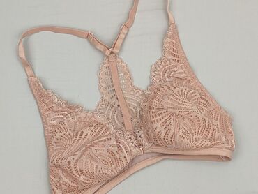 Women: Women`s bra, Padded