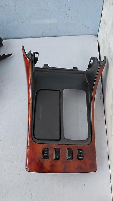 коробка аристо: Сenter console Toyota 2001 г., Б/у, Оригинал, Япония — 1