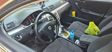 dör göz: Volkswagen Passat: 1.8 l | 2008 il Sedan — 2