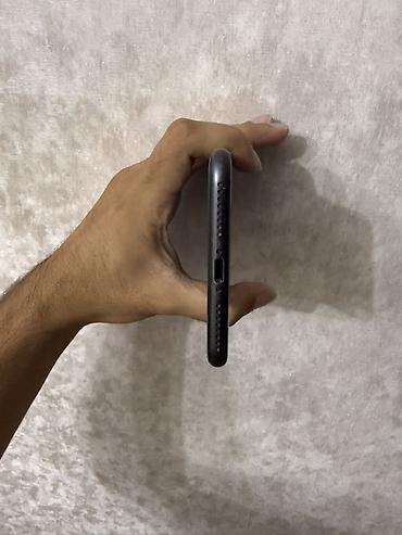 ikinci el iphone 8 plus 128 gb: IPhone 8 Plus, 64 GB, Qara, Barmaq izi — 7