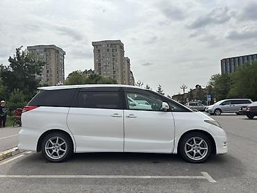 estima: Toyota Estima: 2007 г., Минивэн — 5