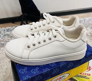 Детская обувь: Каждый по 400 с, все кожаные,состояние идеальное,размеры разные — 2