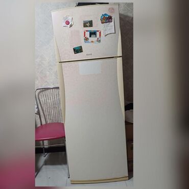 Divanlar: İşlənmiş 2 qapılı Vestel Soyuducu Satılır, rəng - Ağ