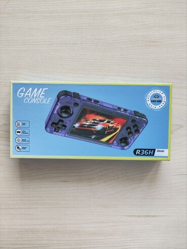 Nintendo Switch: R36H Retro Oyun Konsolu. Xaricdən almışam, tam yenidir, ekrandakı