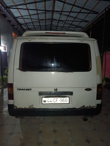 LDV: Məhsul: Ağ rəngli miniven/mikroavtobus (sürgülü yan qapılı) Təsvir: - — 7