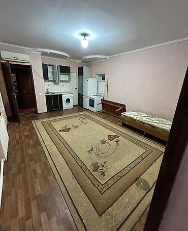 2 bedroom: Сдаётся 2‑комнатная квартира‑студия с выделенной спальней, ж/м — 2