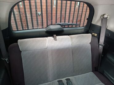 Honda: Honda Stream: 2002 г., 1.7 л, Автомат, Бензин, Минивэн — 8