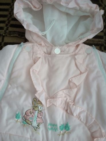 детская зимняя куртка: Комбинезончик для девочки, розовый. В хорошем состоянии. Токмак