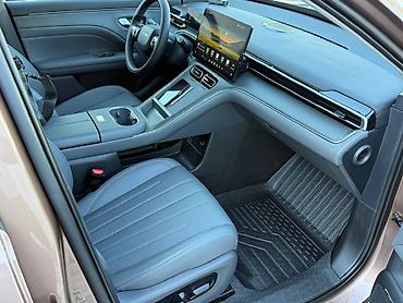 b y d: AION Y Plus / AION V, электрокроссовер. Стильный современный SUV с — 10