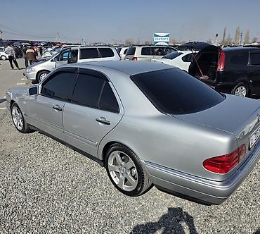 колектор на ауди: Mercedes-Benz E-Class: 1998 г., 2.4 л, Механика, Бензин, Седан — 4