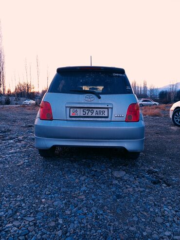 Toyota: Toyota ist: 2004 г., 1.5 л, Автомат, Бензин, Седан — 6