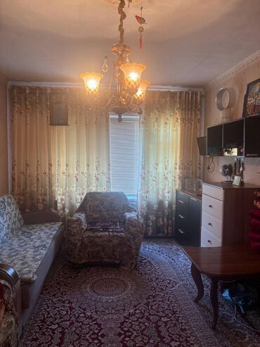 борсан квартира: 1 комната, 35 м², Малосемейка, 3 этаж