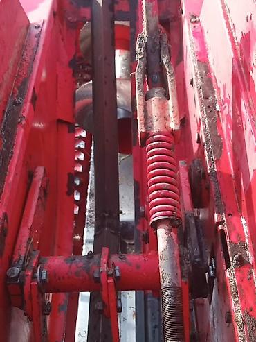 Тюковые пресс-подборщики: Пресс-подборщик тюковый UNIA-FAMAROL (польский) - Тип — 13