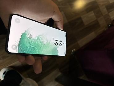 samsung s7 ekran: Samsung Galaxy S22, 128 GB, rəng - Qara, Simsiz şarj — 5