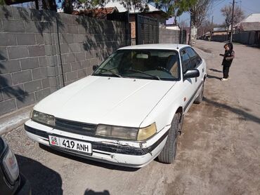 сидения гольф 4: Mazda 626: 1988 г., 2 л, Механика, Бензин, Хетчбек