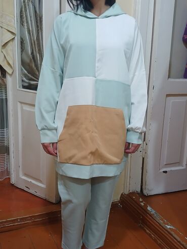 c a ski pantalone: Qadın dəsti – kapüşonlu svitşot və şalvar - Rənglər: açıq firuzə