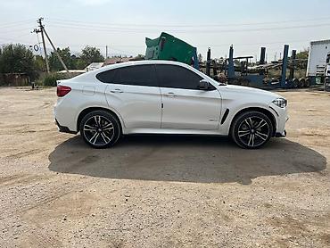 BMW: BMW X5: 2018 г., 4.4 л, Автомат, Бензин, Кроссовер at lalafo.kg — 8 BMW: BMW X5: 2018 г., 4.4 л, Автомат, Бензин, Кроссовер — 8
