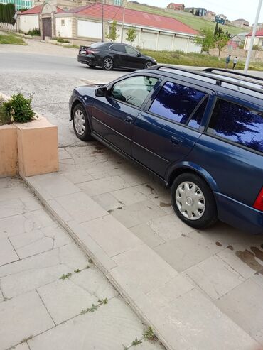 eqa shoes ecemi unvan: TƏCLİ SATILIR HEÇBİR PURABLEMİ YOXDU 1.6MATOR MEXANİKA SUPER