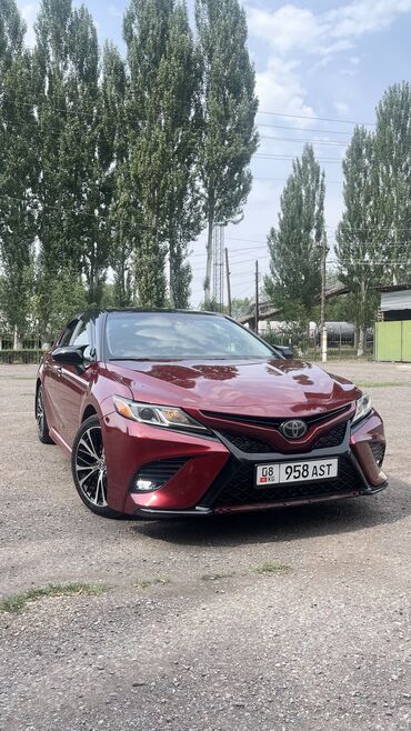таота приус: Toyota Camry: 2018 г., 2.5 л, Автомат, Бензин, Седан