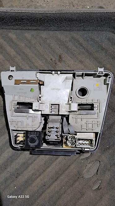 Другие детали салона: От W202 Elegance. В отличном состоянии.
только Правая — 3