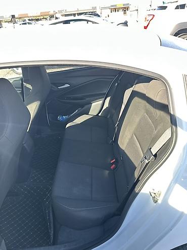 Chevrolet: Chevrolet Onix: 2020 г., Бензин, Седан — 9