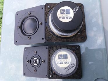 Zvučnici i stereo sistemi: Z. k. KS za 10 inca- furnirane. -teske kutije sa stranicama 2,8cm; — 14