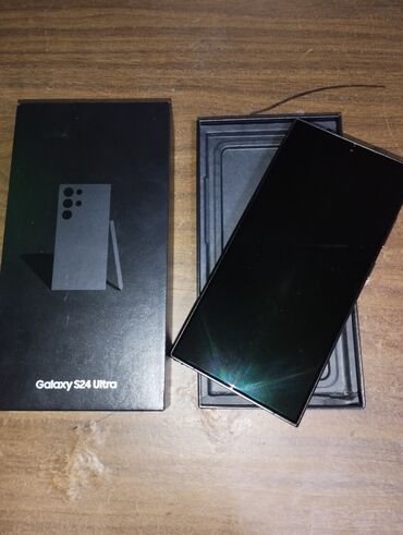 пленка на телефон: Samsung Galaxy S24 Ultra, Б/у, 256 ГБ, цвет - Серый
