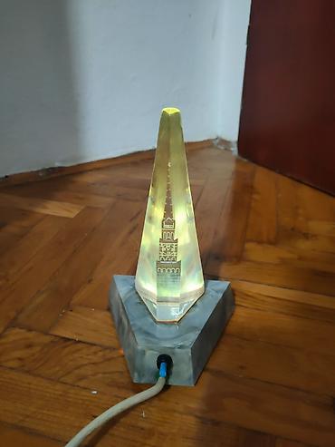 lepak za drvo novi sad: Ruska ukrasna lampa 1970 ga Dekorativna svetleća figura – akrilni — 3