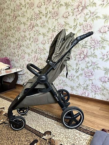 Прогулочная коляска Luxmom Libra в оливковом цвете. Стильная и