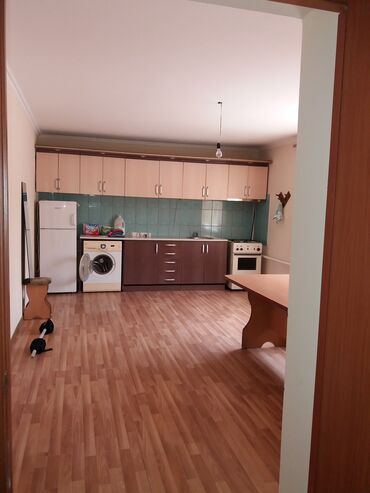 дом в рассрочку сокулук: 115 м², 3 комнаты, Старый ремонт С мебелью, Кухонная мебель