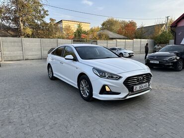 авто в рассрочку выкуп: Hyundai Sonata: 2018 г., 2 л, Автомат, Газ, Седан