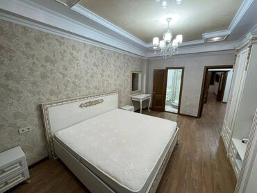 Долгосрочная аренда квартир: 3 комнаты — 4