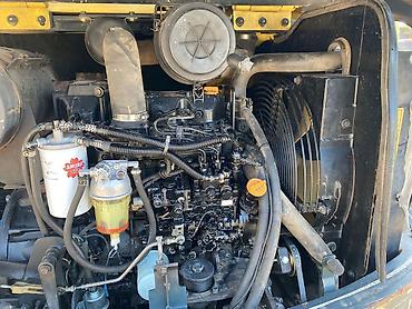 Экскаваторы: Экскаватор, 2010 г., Колесный — 2